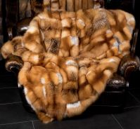 Меховые покрывала и подушки из лисы (Италия)